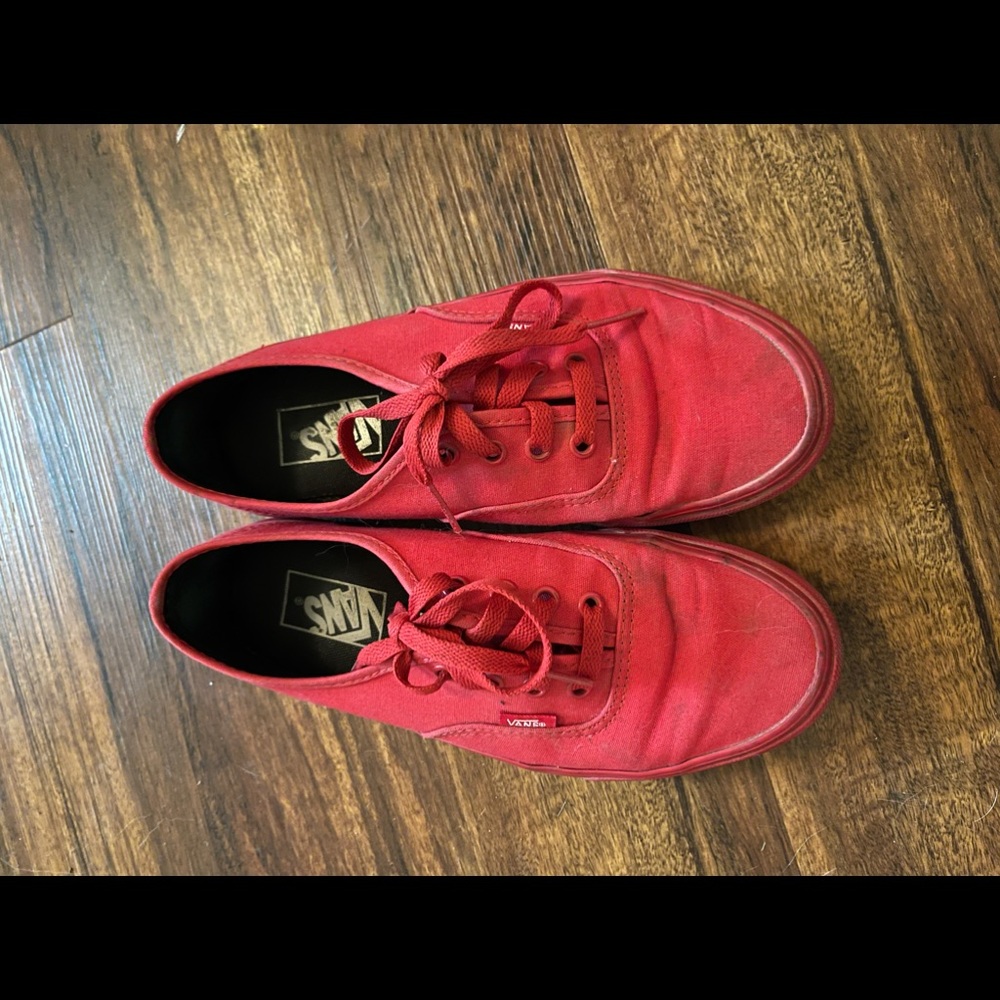 Size 8 vans